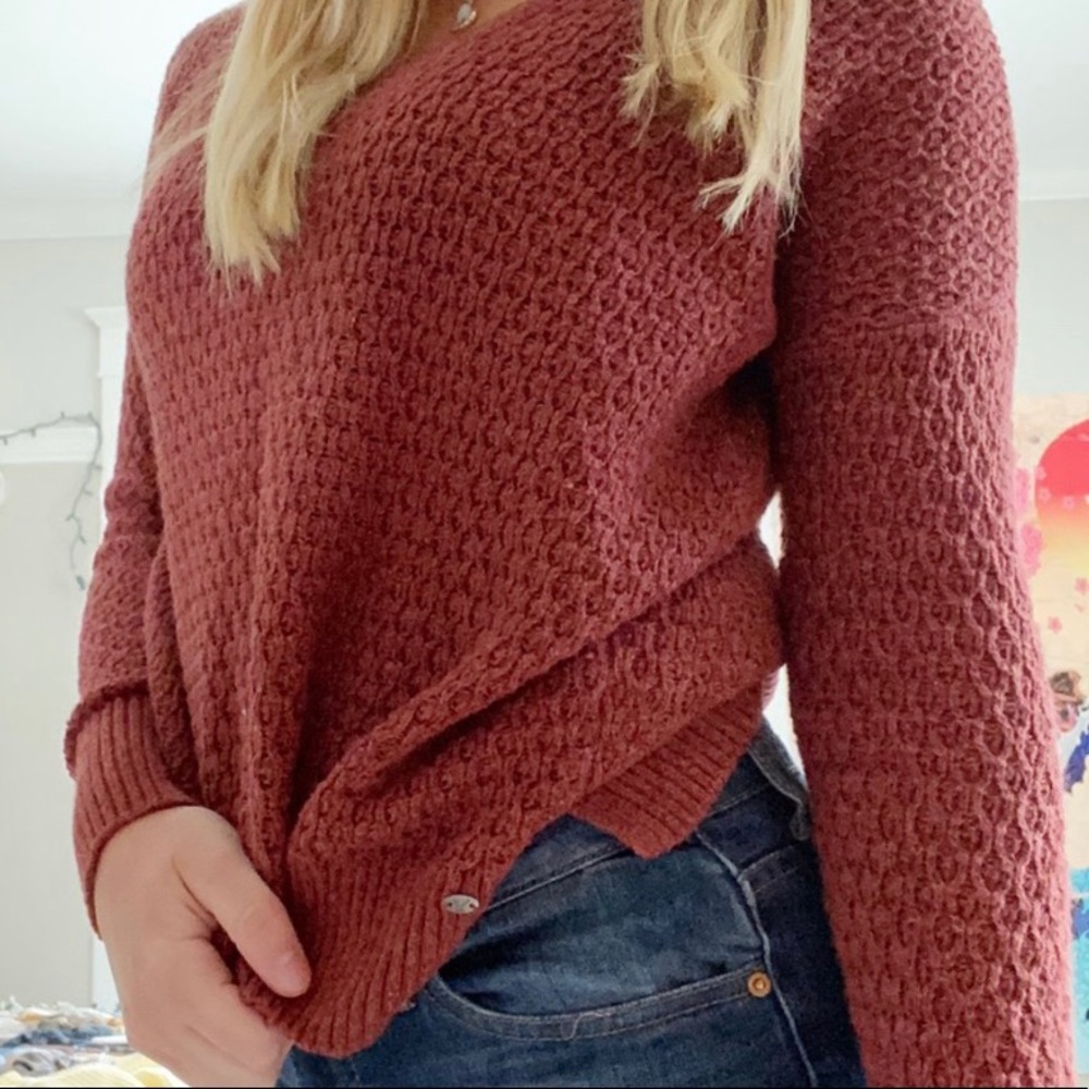 🍁American Eagle Burnt Orange/Burgundy Sweater🍁